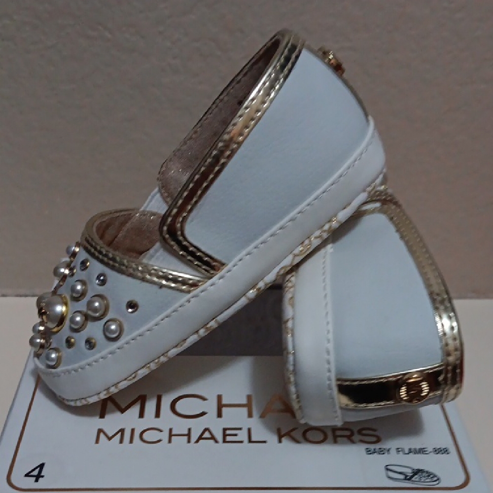 Michael Kors White & Gold Pearl-Embellished Slip-On Kids Loafers